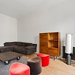 Cozy Corner Ballu